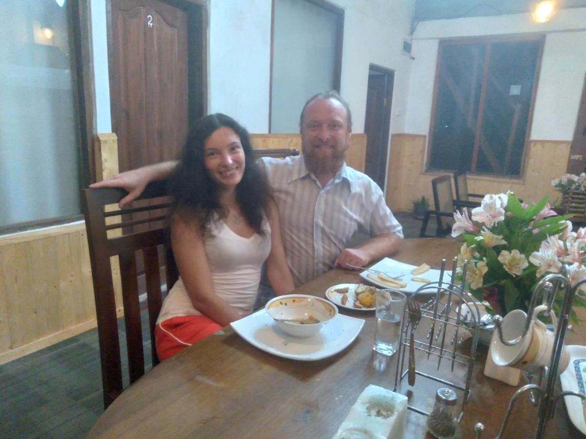 Bed and Breakfast Golden King Guest Нувара-Елія Екстер'єр фото